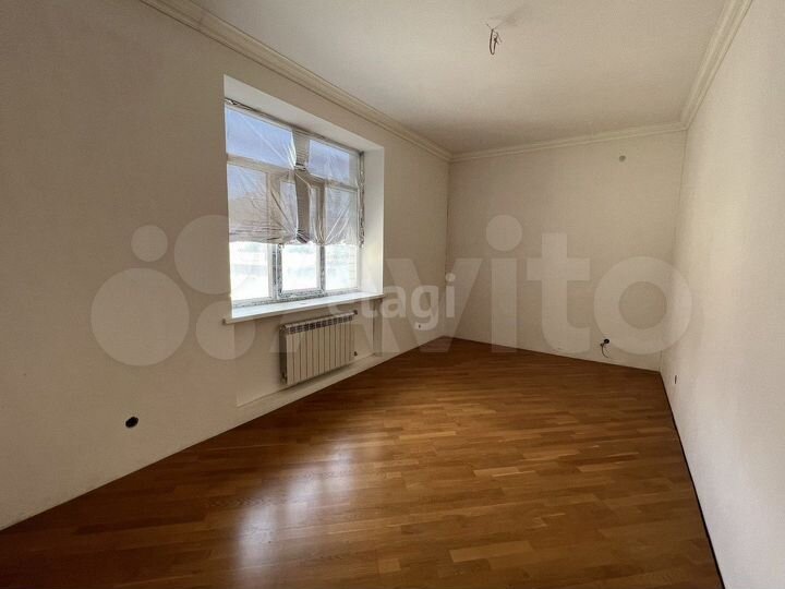 4-к. квартира, 138,5 м², 2/7 эт.