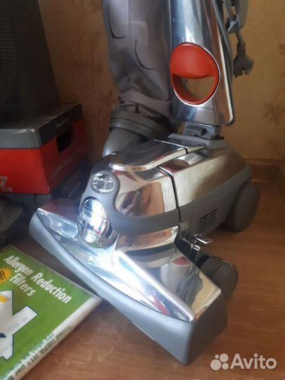 Пылесос Кирби Центрия G10E