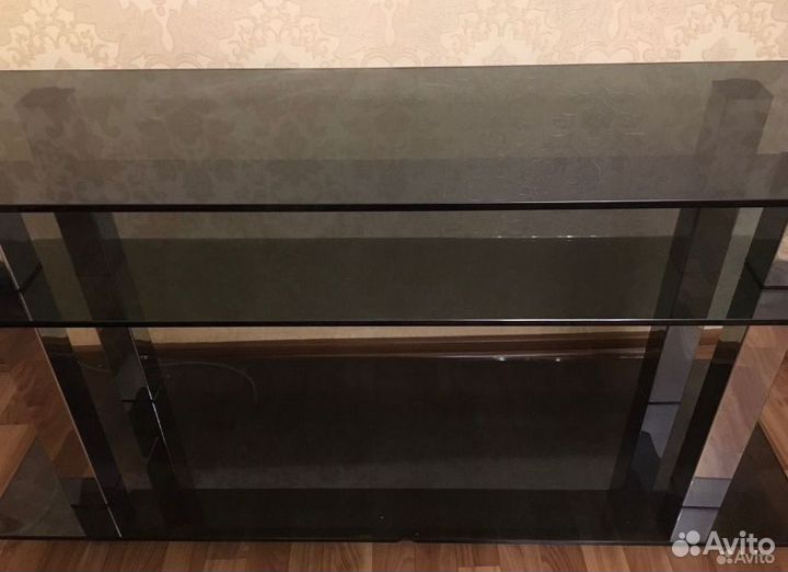 Стеклянная тумба под тв