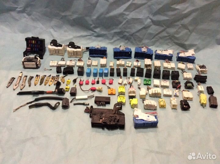 Фишка Ford Mazda Toyota Nissan Audi Volkswagen