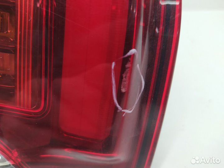 Б/У Б/У Фонарь задний левый Мусор внутри, не