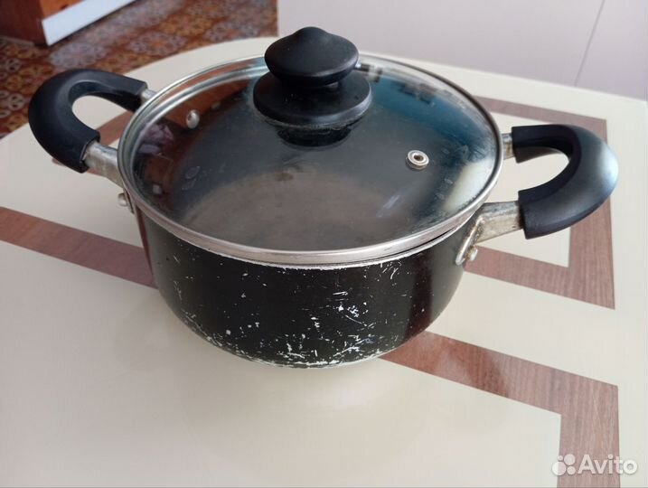 Кастрюли сковородка