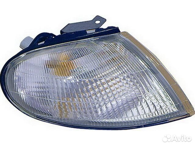 Поворотник правый Hyundai Elantra