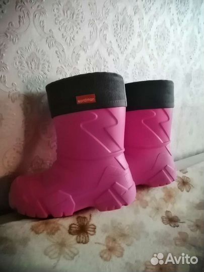 Сапожки для девочки