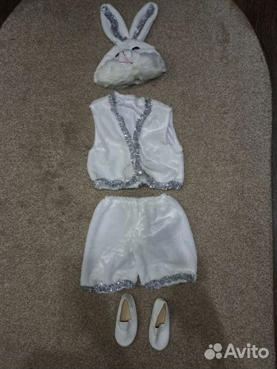 Новогодний костюм зайца