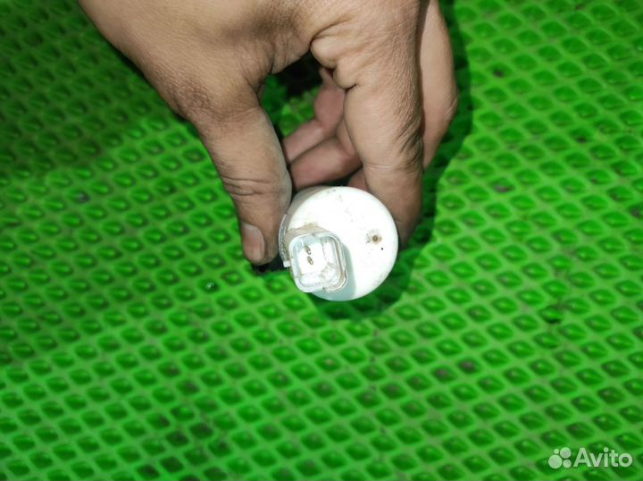 Мотор стеклоочистителя переднего Renault Fluence