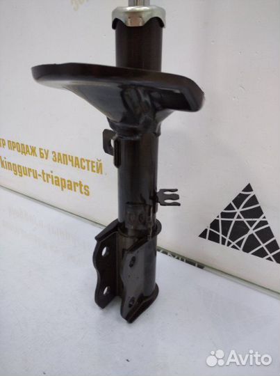 Амортизатор подвески передний Kia Spectra 1 SD