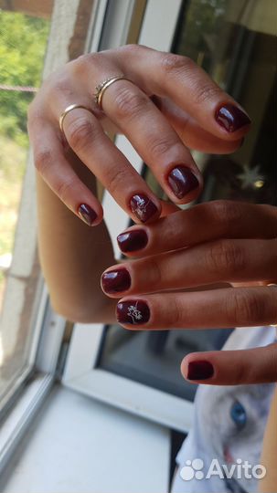 Наращивание ногтей