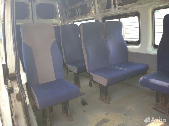 Сидения на автобус Форд Транзит