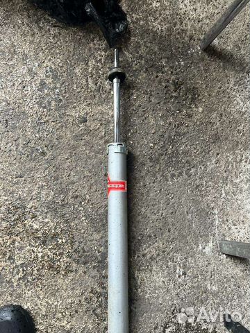 Задние 2 стойки Лексус GS-250