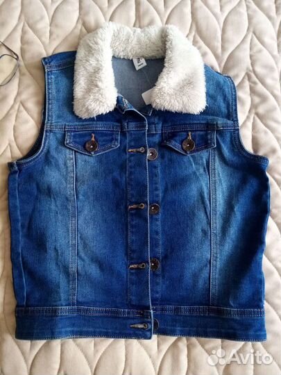 Джинсовый жилет для девочки