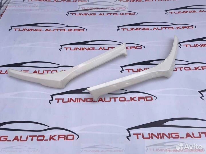 Ресницы на фары Toyota Land Cruiser 200 C0307