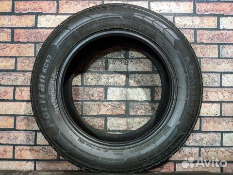 Kumho PorTran KC53 215/65 R17