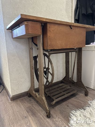 Швейная машина Подольск пмз имени Калинина