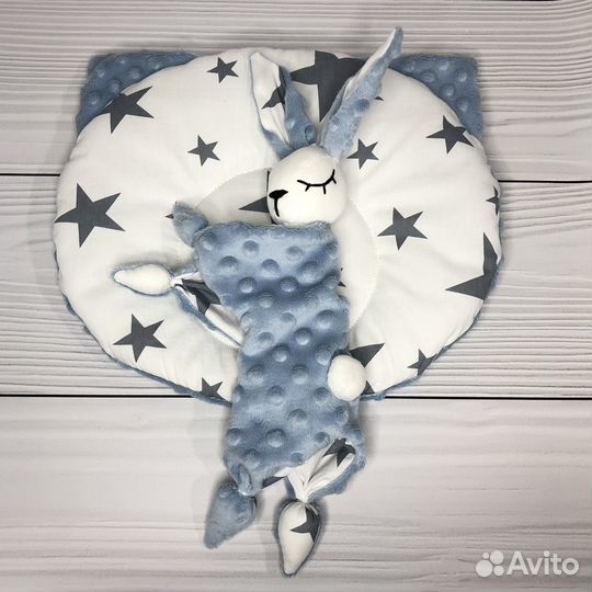 Бортики- подушки в кроватку, плед