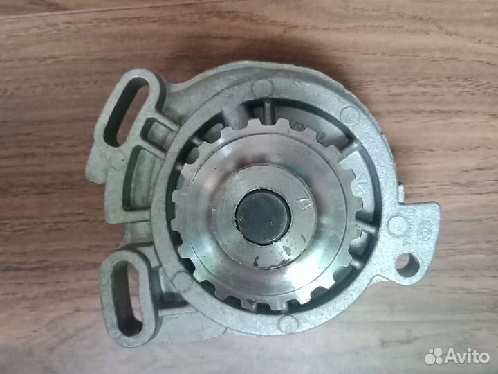 Водяная помпа volkswagen T4