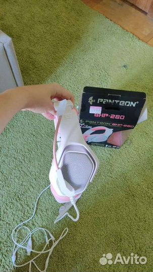 Наушники с микрофоном новые