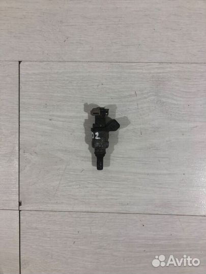 Топливная форсунка BMW X3 e83 2.5 ат 256S5