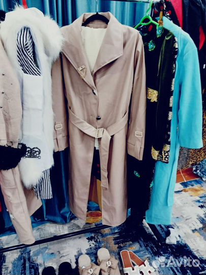 Плащ кожаный женский Dior