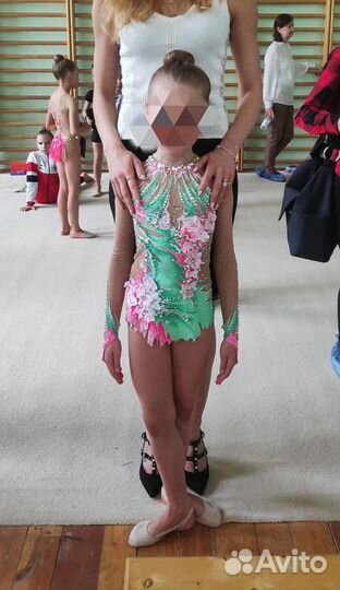 Купальник для художественной гимнастики