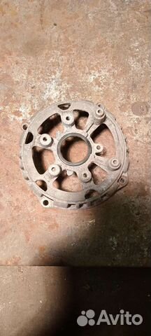 Задняя крышка генератора приора