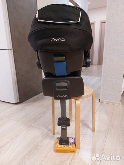 Автолюлька nuna с базой изофикс