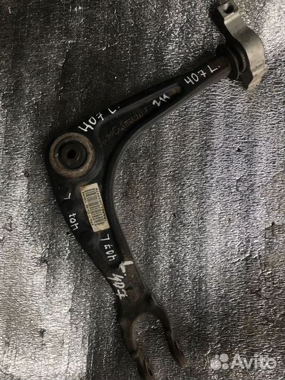 Peugeot 407 Рычаг передний