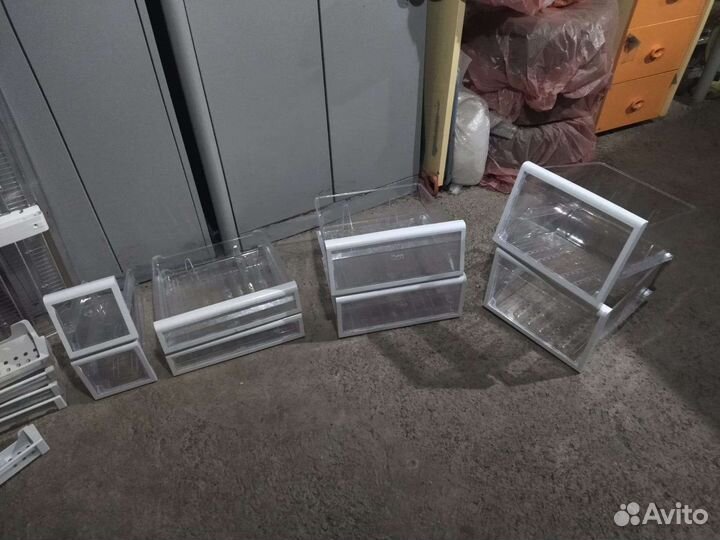 Ящики и полки на холодильник beko