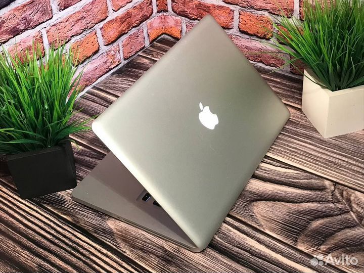 Apple MacBook Pro 15 2011