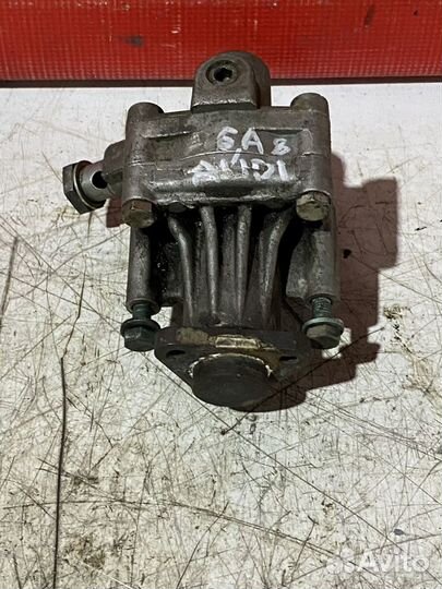 Насос гура Audi A8 D2