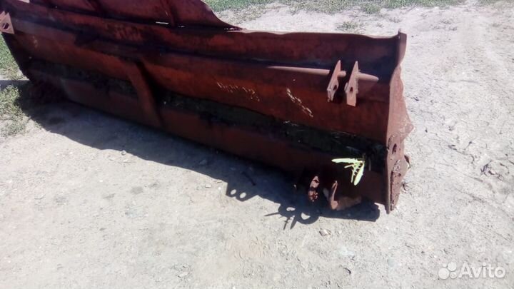 Отвал бульдозерный