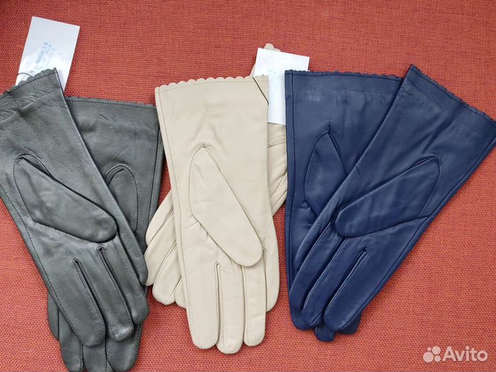 Перчатки женские кожаные новые