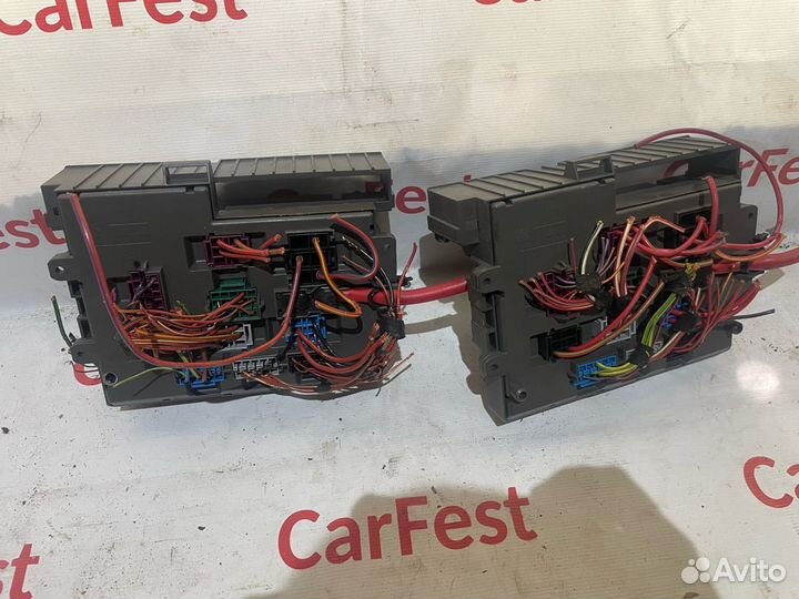 Блок предохранителей BMW e90 e87 Монтажный блок