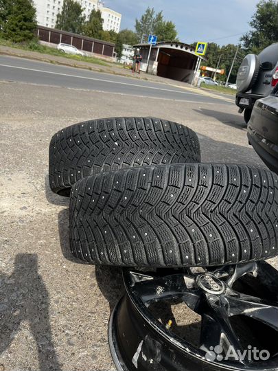 Michelin Latitude X-Ice North 245/45 R17