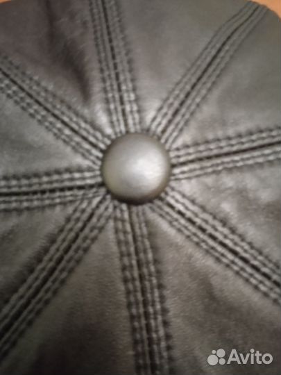 Женская кожаная кепка демисезонная