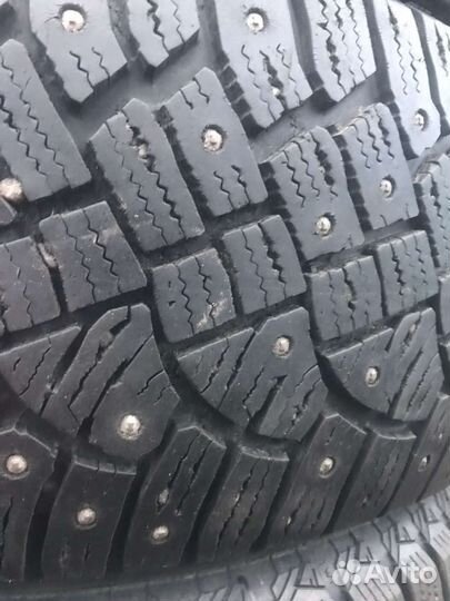 Continental IceContact 2 SUV 235/65 R17