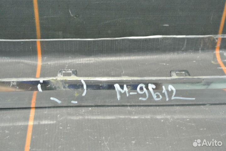 Молдинг бампера заднего - Volkswagen Touareg