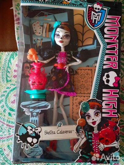 Новая кукла Монстер Хай скелита арт класс