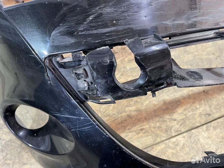 Бампер передний Renault Megane