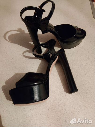 Босоножки женские 38 размер черные