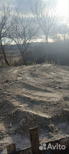 Разнорабочие