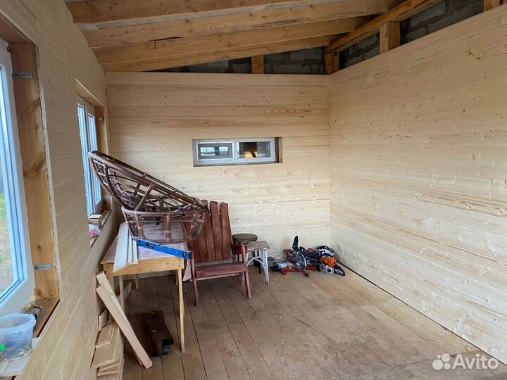 Бригада строителей