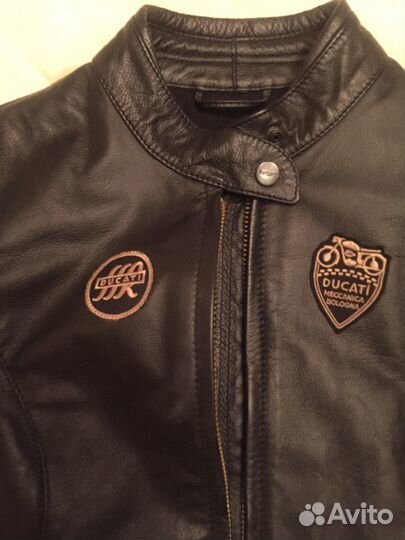 Кожаная куртка Ducati