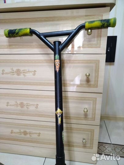 Трюковой самокат tech team