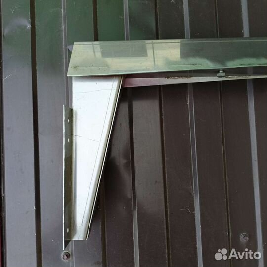 Кронштейн для дымохода опорный регулируемый