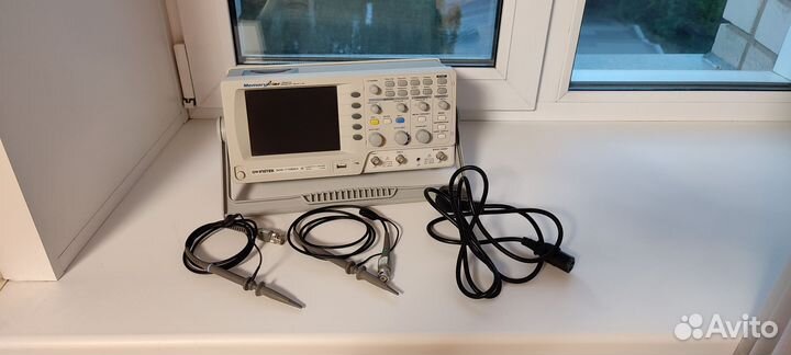 Осциллограф цифровой GDS-71062A