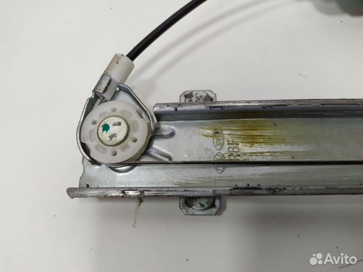 Стеклоподъемник электр. передний правый Solaris 1