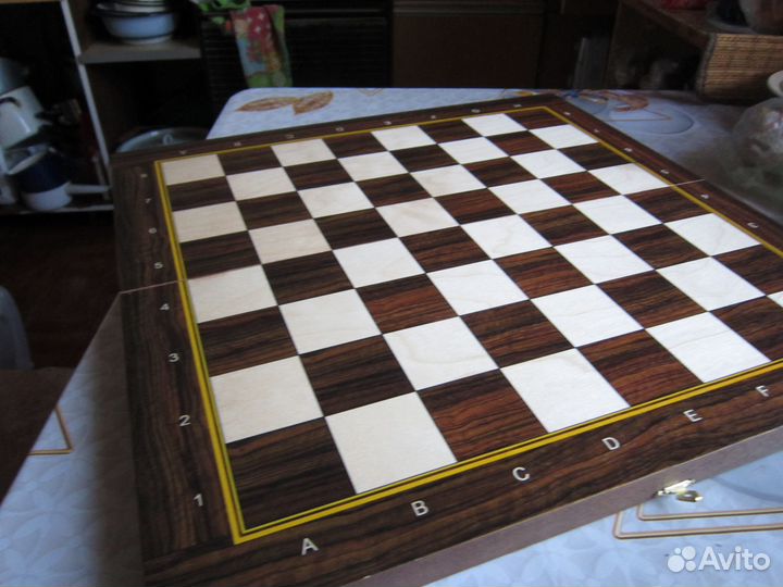 Шахматы большие