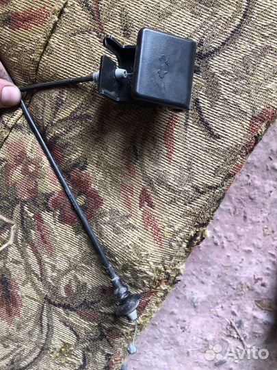 Трос капота мазда 3бл