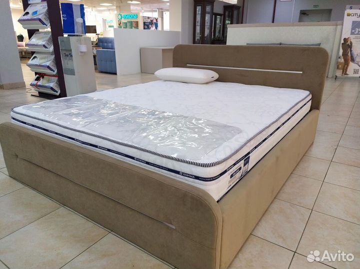 Кровать двуспальная от производителя